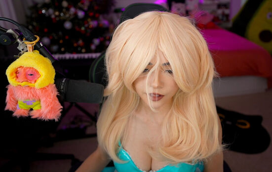 Full leaked Itskatchii private onlyfans photo