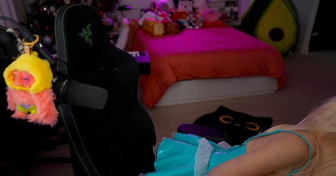 Full leaked Itskatchii private onlyfans photo