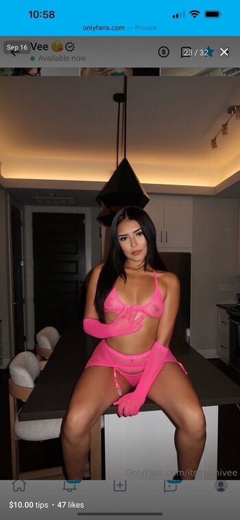 Full leaked Itsmamivee private onlyfans photo