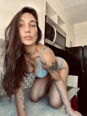 Full leaked Itsmedalia private onlyfans photo