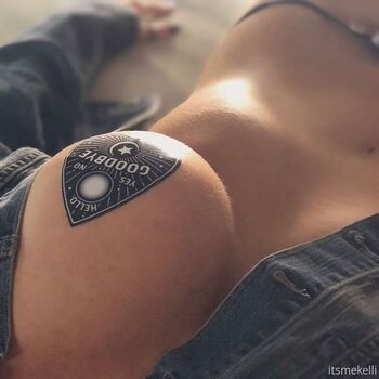 Full leaked Itsmekelli kelli rehak private onlyfans photo