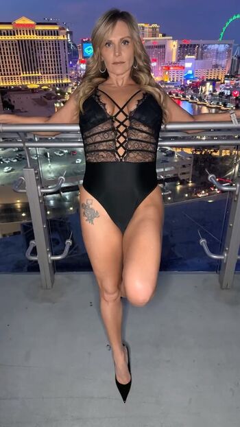 Full leaked Itsnikkibitch xo page private onlyfans photo