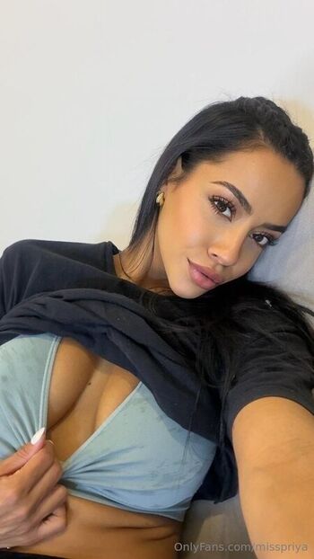 Full leaked Itspriyakapoor private onlyfans photo