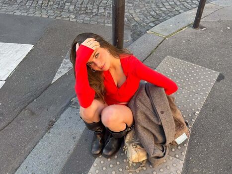 Full leaked Itssluciaf private onlyfans photo