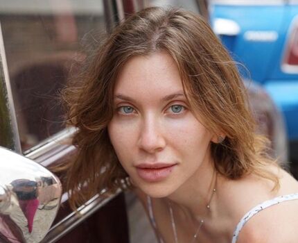 Full leaked Itsvassyaa private onlyfans photo