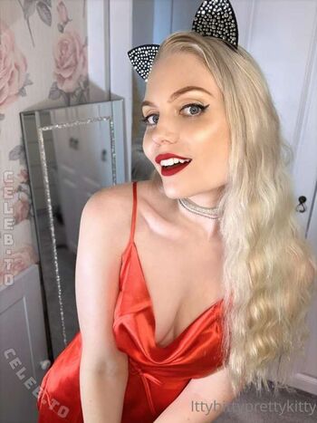 Full leaked Ittybittyprettykitty page private onlyfans photo