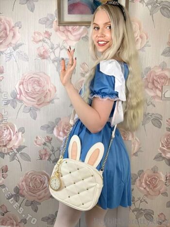 Full leaked Ittybittyprettykitty page private onlyfans photo