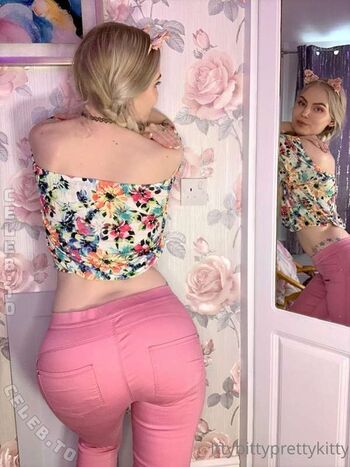 Full leaked Ittybittyprettykitty private onlyfans photo