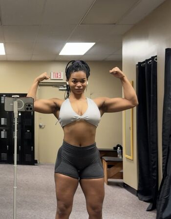 Full leaked Itzmelanin private onlyfans photo