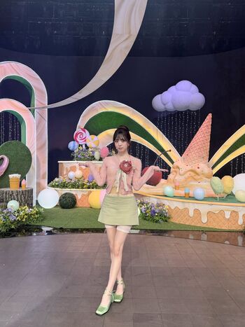 Full leaked Itzy all in us page private onlyfans photo