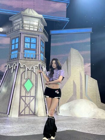 Full leaked Itzy all in us page private onlyfans photo