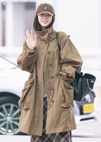 Full leaked Itzy all in us page private onlyfans photo