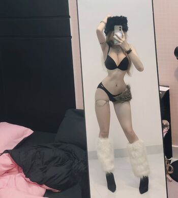 Full leaked Itzz zdalyie private onlyfans photo