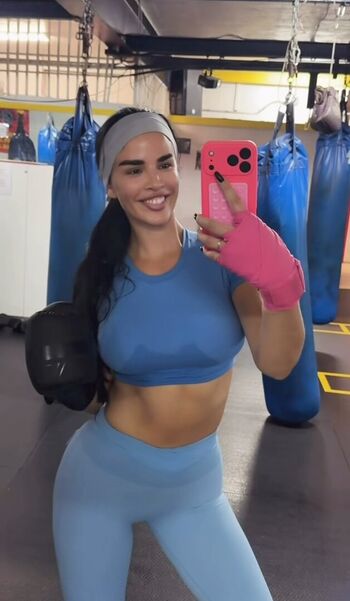 Full leaked Ivana knoll page private onlyfans photo