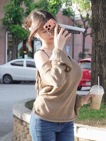 Full leaked Ivyyvon private onlyfans photo