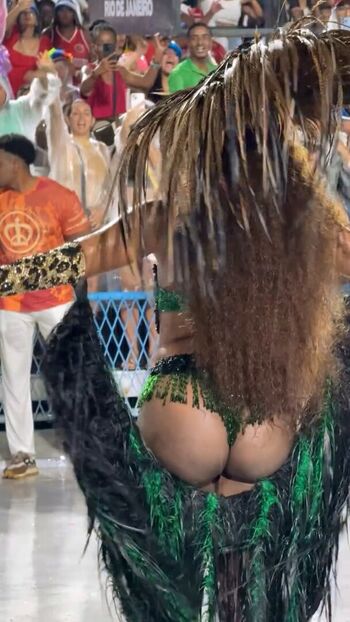 Full leaked Iza cantora page private onlyfans photo