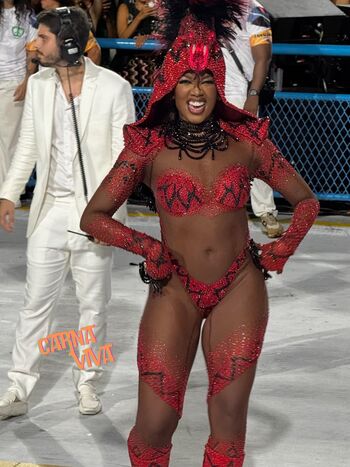 Full leaked Iza cantora page private onlyfans photo