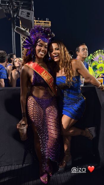 Full leaked Iza cantora private onlyfans photo