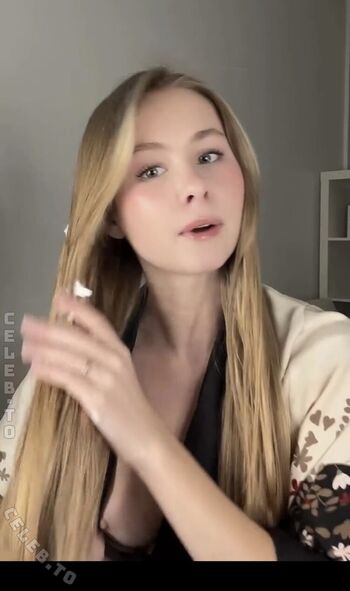 Full leaked Izaandelle private onlyfans photo