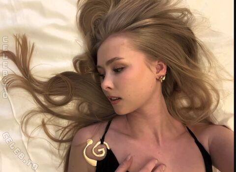 Full leaked Izaandelle private onlyfans photo