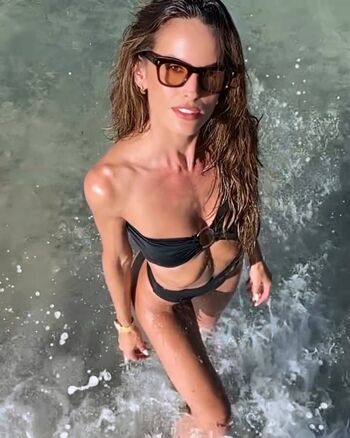 Full leaked Izabel goulart private onlyfans photo