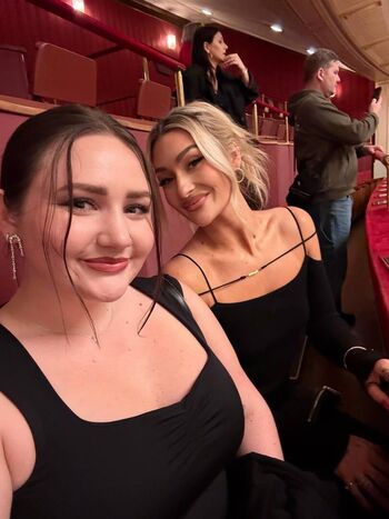 Full leaked Izzi dame page private onlyfans photo