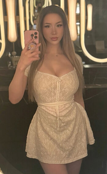 Full leaked Izzy g private onlyfans photo