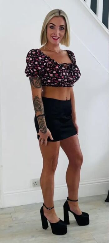 Full leaked Izzyfawley private onlyfans photo