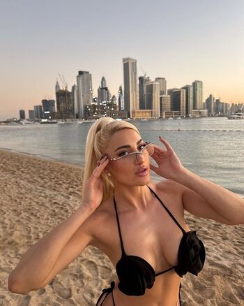 Full leaked J touni private onlyfans photo