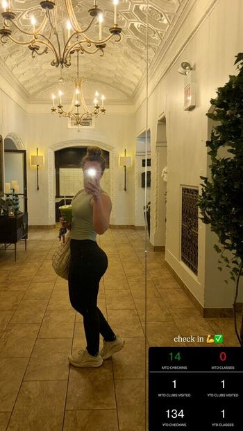 Full leaked Jacindatravels page private onlyfans photo