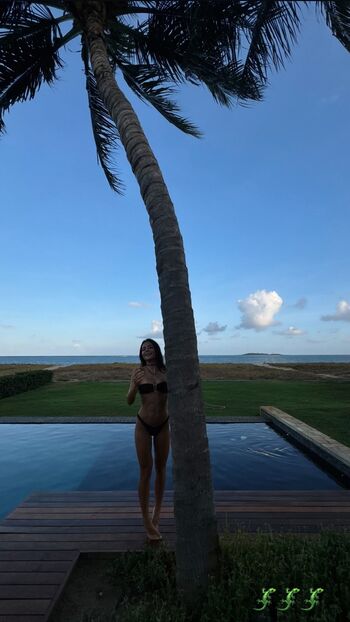 Full leaked Jade picon  page private onlyfans photo