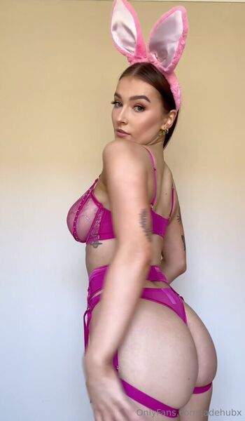 Full leaked Jadehubx private onlyfans photo
