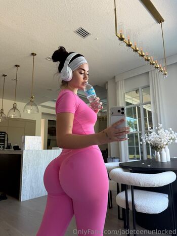 Full leaked Jadeteen  page private onlyfans photo