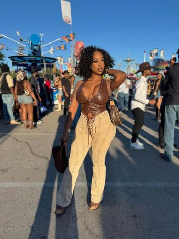 Full leaked Jalinnas private onlyfans photo