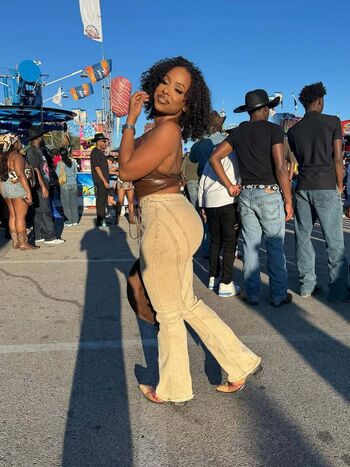 Full leaked Jalinnas private onlyfans photo