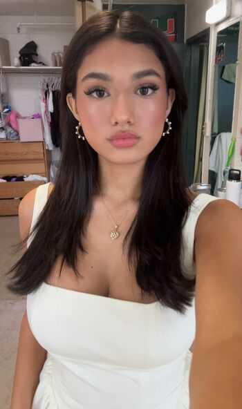 Full leaked Jasmine lillyyyy  page private onlyfans photo