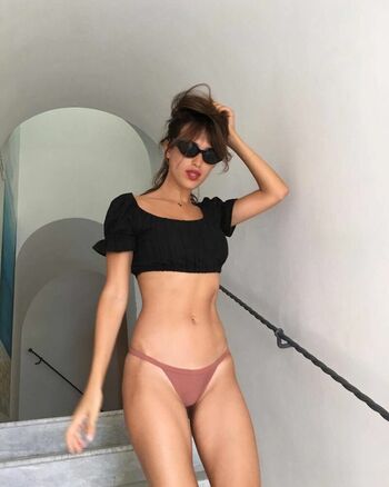 Full leaked Jeanne damas private onlyfans photo