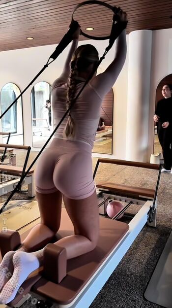 Full leaked Jellefeline private onlyfans photo