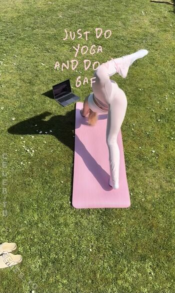 Full leaked Jellefeline private onlyfans photo