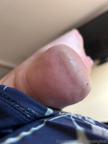Full leaked Jemsbigfeet  page private onlyfans photo