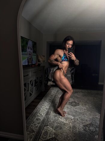 Full leaked Jen erhardt ifbbpro private onlyfans photo