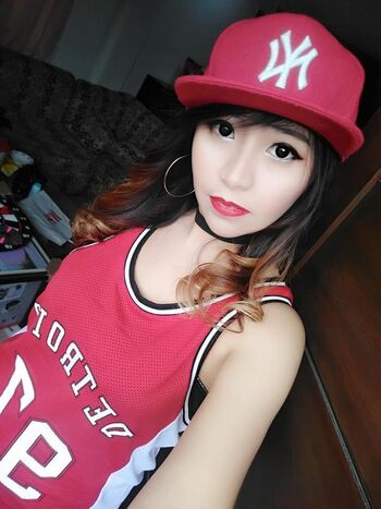 Full leaked Jenhime page private onlyfans photo