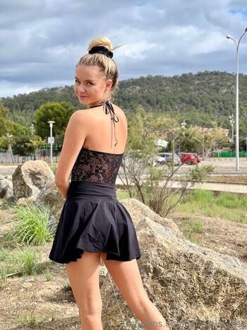 Full leaked Jenni blue private onlyfans photo