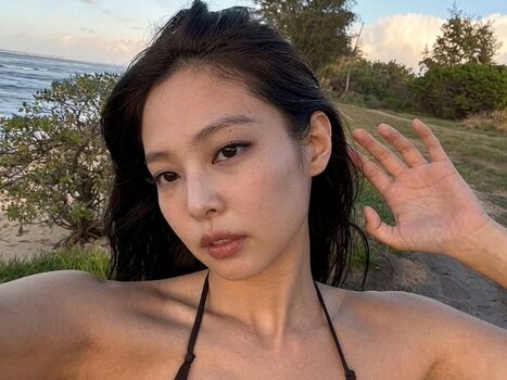 Full leaked Jennie blkpik page private onlyfans photo