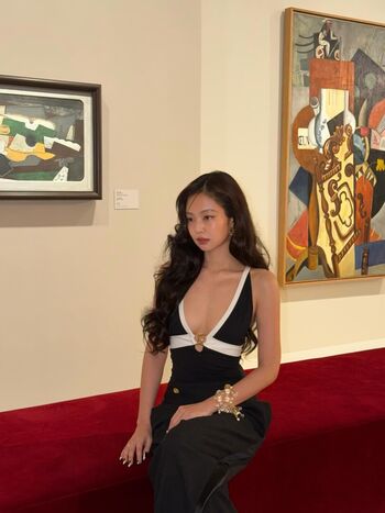 Full leaked Jennie blkpik page private onlyfans photo