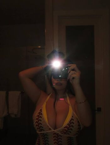Full leaked Jennifer vang private onlyfans photo