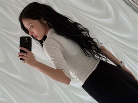 Full leaked Jeon jisu private onlyfans photo