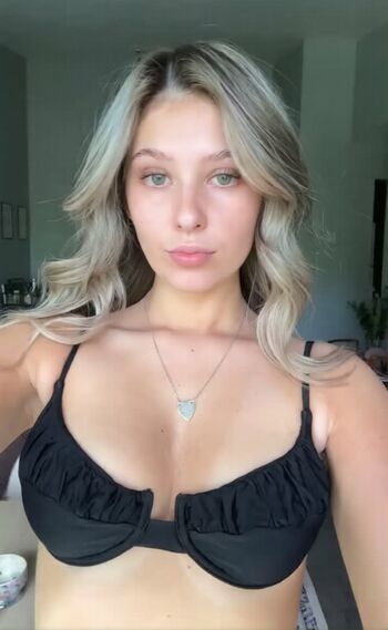 Full leaked Jessgeng private onlyfans photo