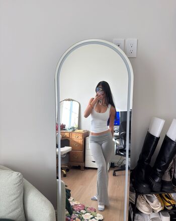 Full leaked Jessicaoskam private onlyfans photo