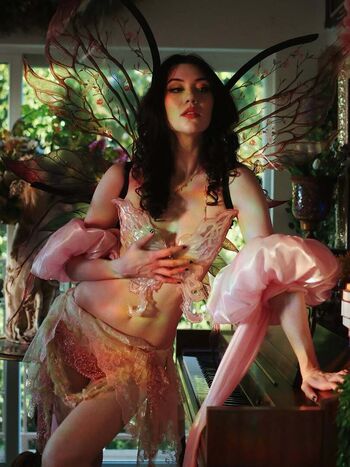 Full leaked Jessie paege page private onlyfans photo